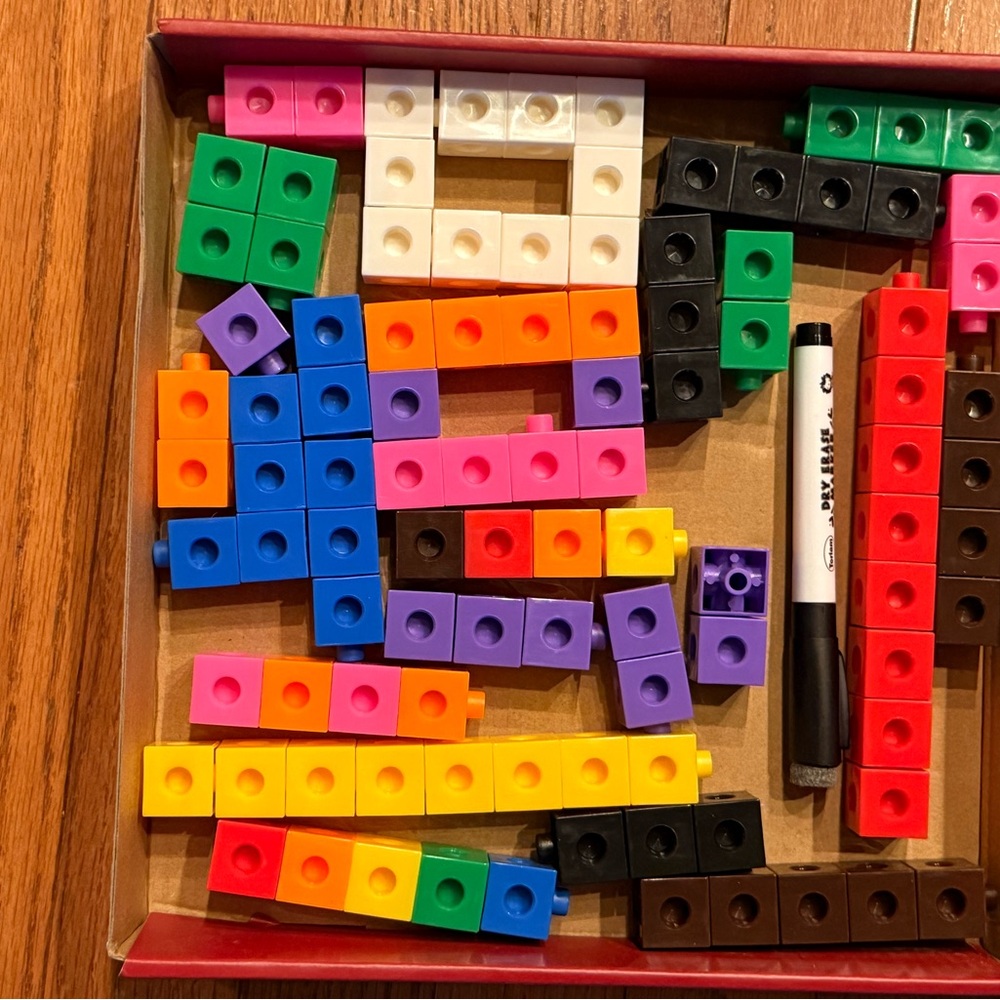 Math Linking Cubes Set - 100 Pieces - Colorful Learning Blocks NIB - Picture 3 of 4